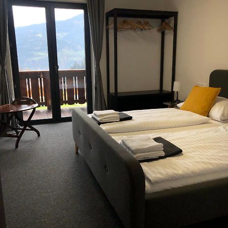 Landhaus Marlies Apartments เซลล์อัมเซ ภายนอก รูปภาพ