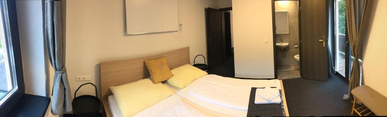 Landhaus Marlies Apartments เซลล์อัมเซ ภายนอก รูปภาพ