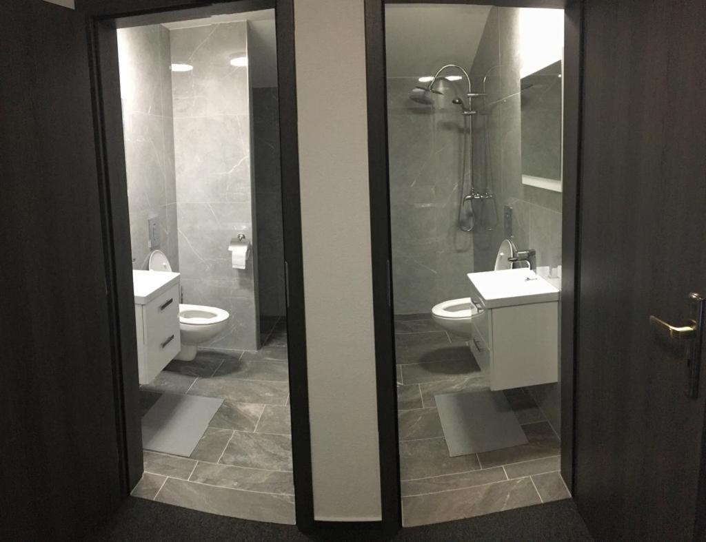 Landhaus Marlies Apartments เซลล์อัมเซ ภายนอก รูปภาพ