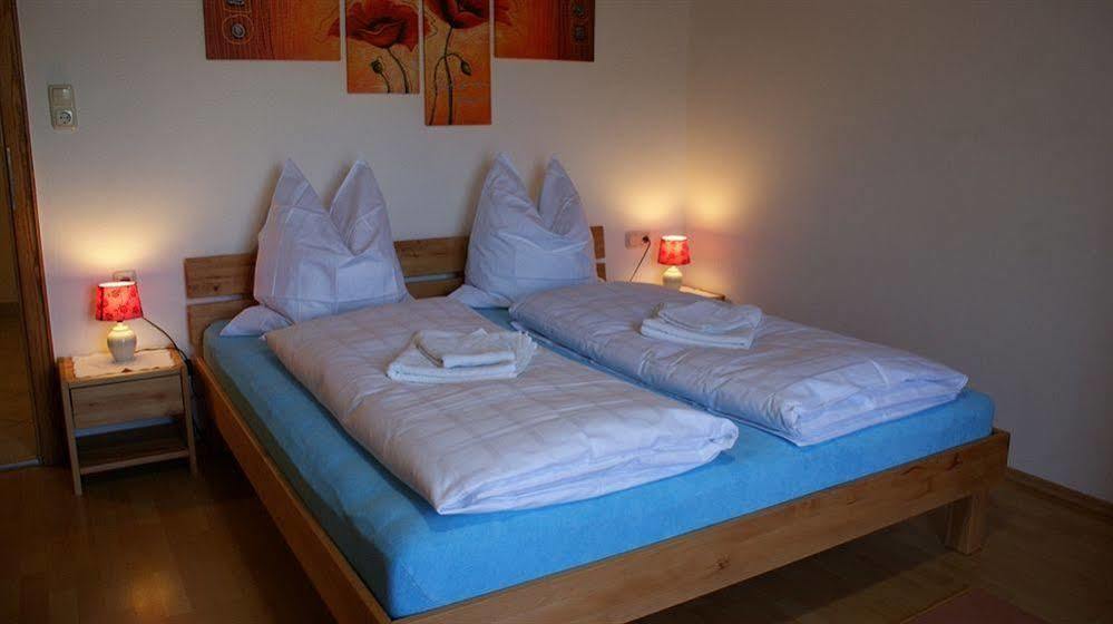 Landhaus Marlies Apartments เซลล์อัมเซ ภายนอก รูปภาพ