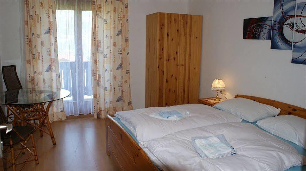 Landhaus Marlies Apartments เซลล์อัมเซ ภายนอก รูปภาพ